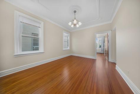 152 West 9th Street Bayonne NJ 07002