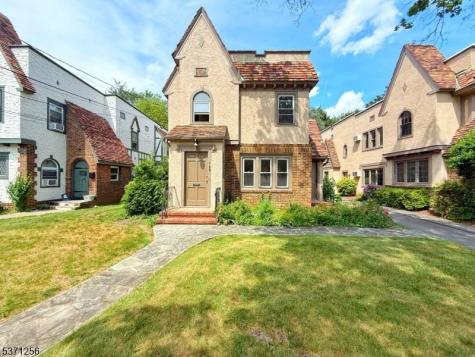 166 Washington Place Ridgewood NJ 07450