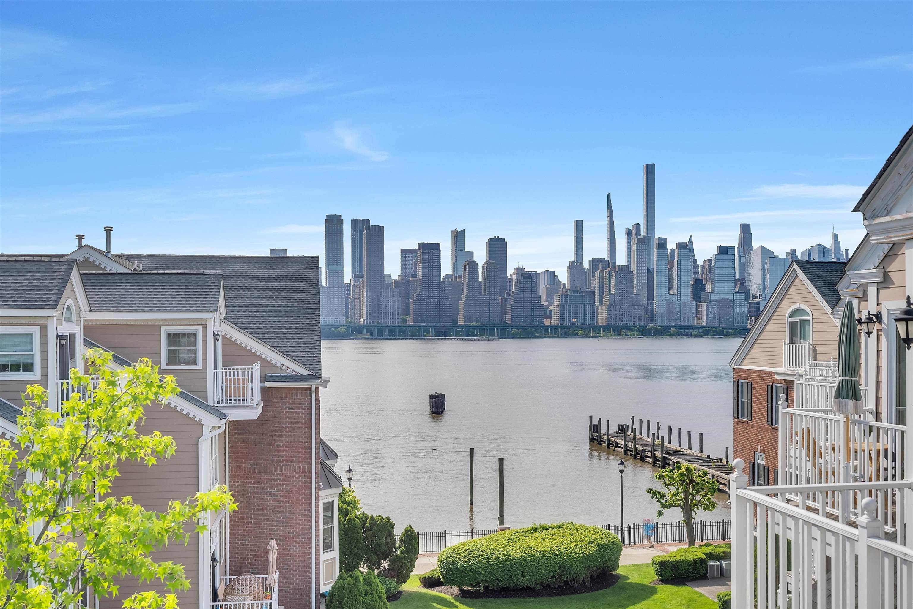 451 Albany Court West New York NJ 07093