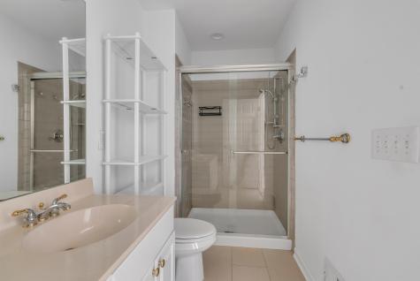 451 Albany Court West New York NJ 07093