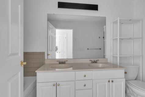 451 Albany Court West New York NJ 07093
