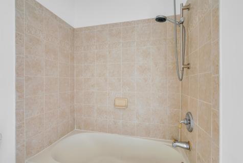 451 Albany Court West New York NJ 07093