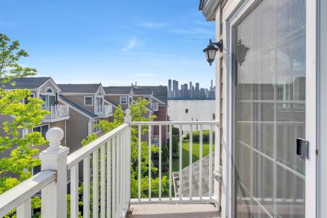 451 Albany Court West New York NJ 07093