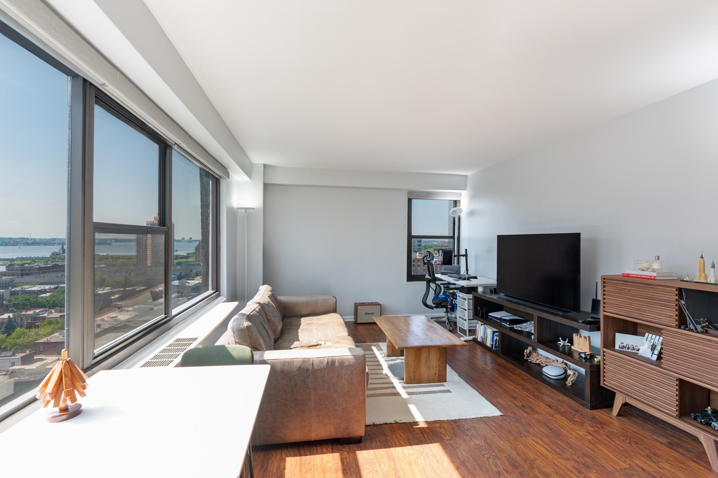 135 Montgomery Street Jersey City NJ 07032