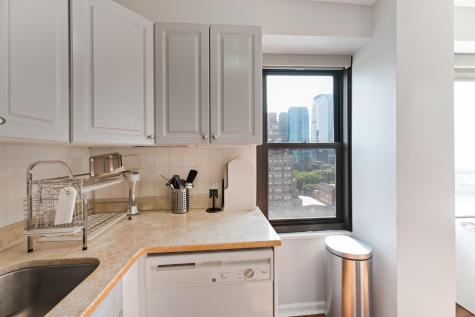 135 Montgomery Street Jersey City NJ 07032
