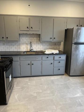 31 West 52nd Street Bayonne NJ 07002