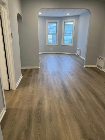 31 West 52nd Street Bayonne NJ 07002