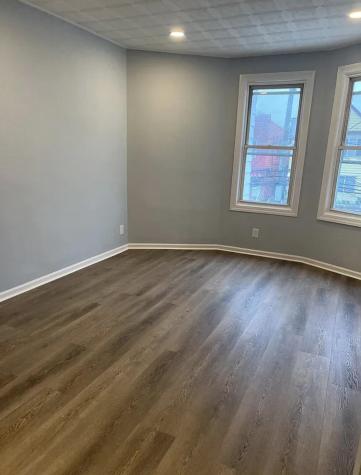 31 West 52nd Street Bayonne NJ 07002