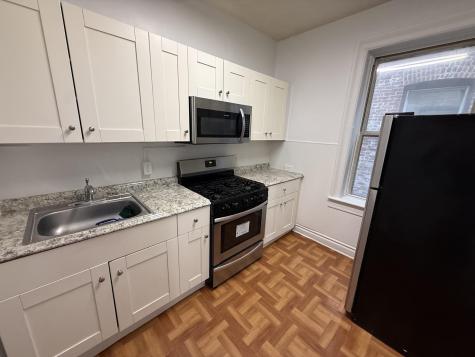 132 39th Street Union City NJ 07087