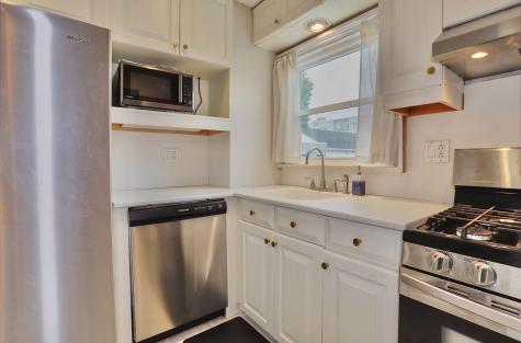 9 Elna Court Bayonne NJ 07002