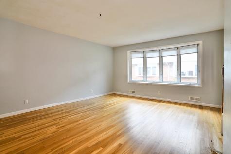 9 Elna Court Bayonne NJ 07002