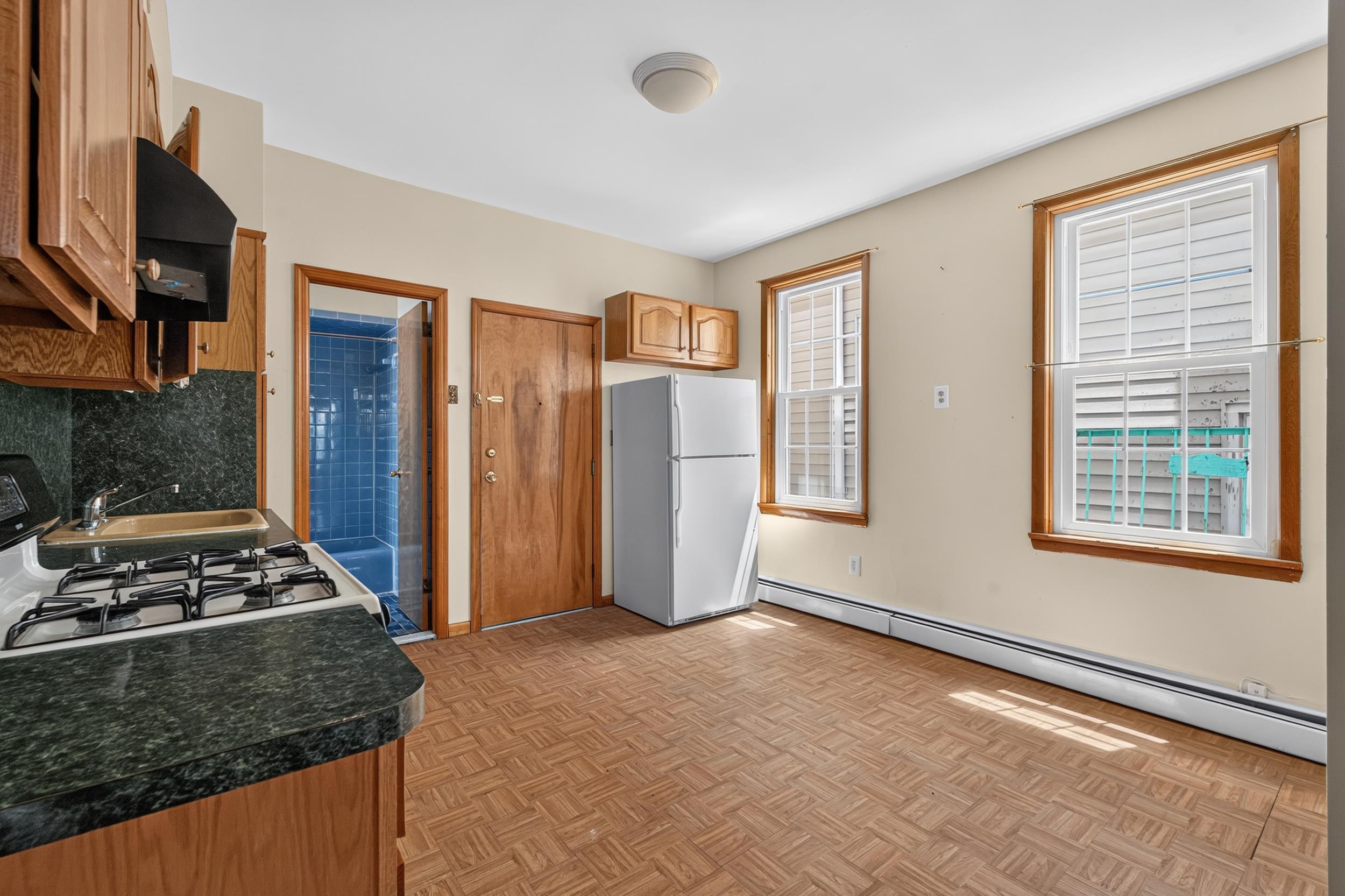 25 West 15th Street Bayonne NJ 07002