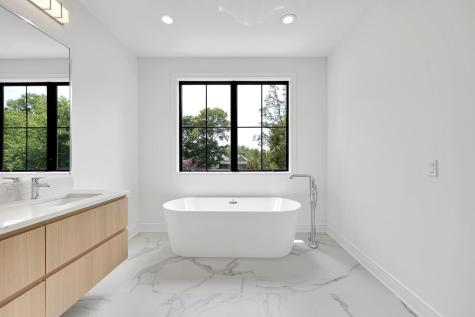 16 Feldman Court Paramus NJ 07652