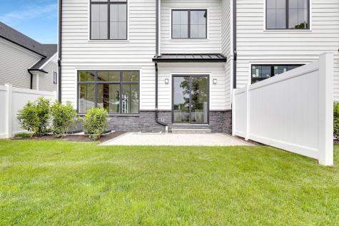 16 Feldman Court Paramus NJ 07652