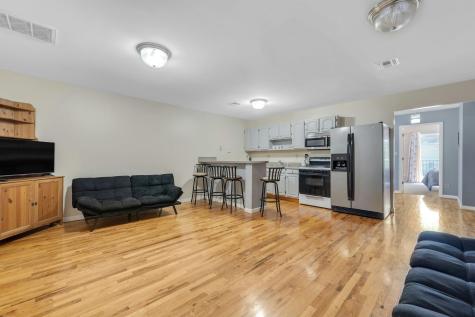 4413 Park Avenue Union City NJ 07087