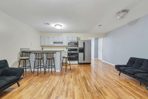 4413 Park Avenue Union City NJ 07087