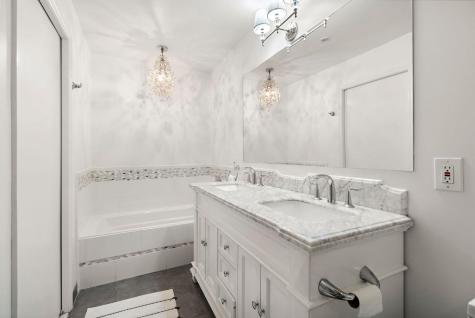 436 Albany Court West New York NJ 07093