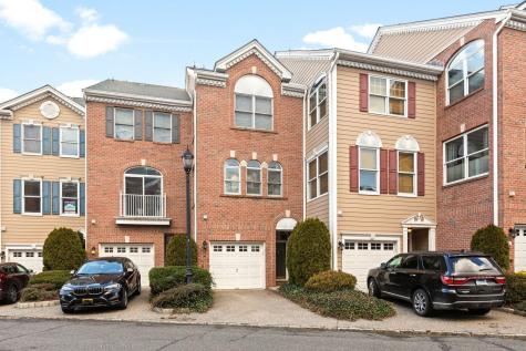 436 Albany Court West New York NJ 07093