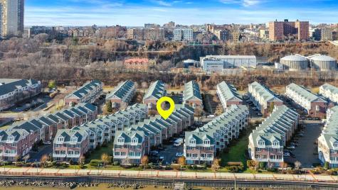 436 Albany Court West New York NJ 07093