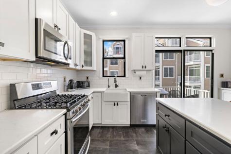 436 Albany Court West New York NJ 07093