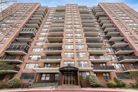 10 Huron Avenue Jersey City NJ 07306