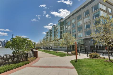 1000 Avenue At Port Imperial Weehawken NJ 07086