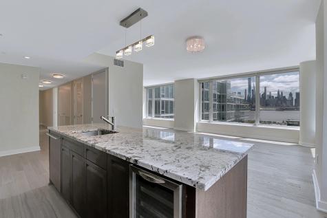 1000 Avenue At Port Imperial Weehawken NJ 07086