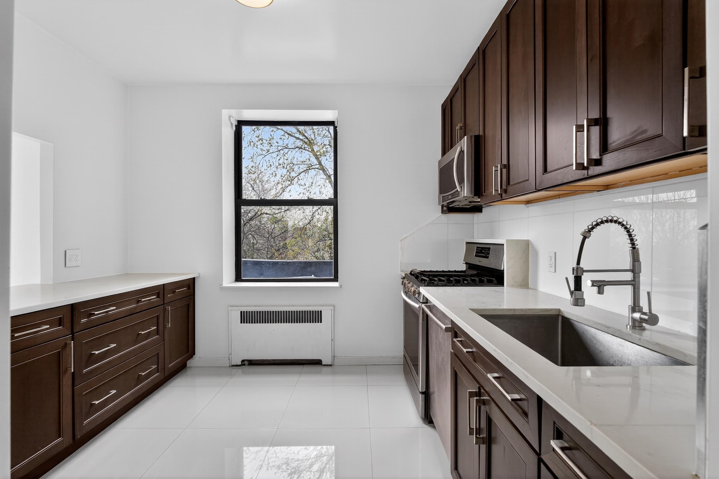 104 Palisade Avenue Jersey City NJ 07306