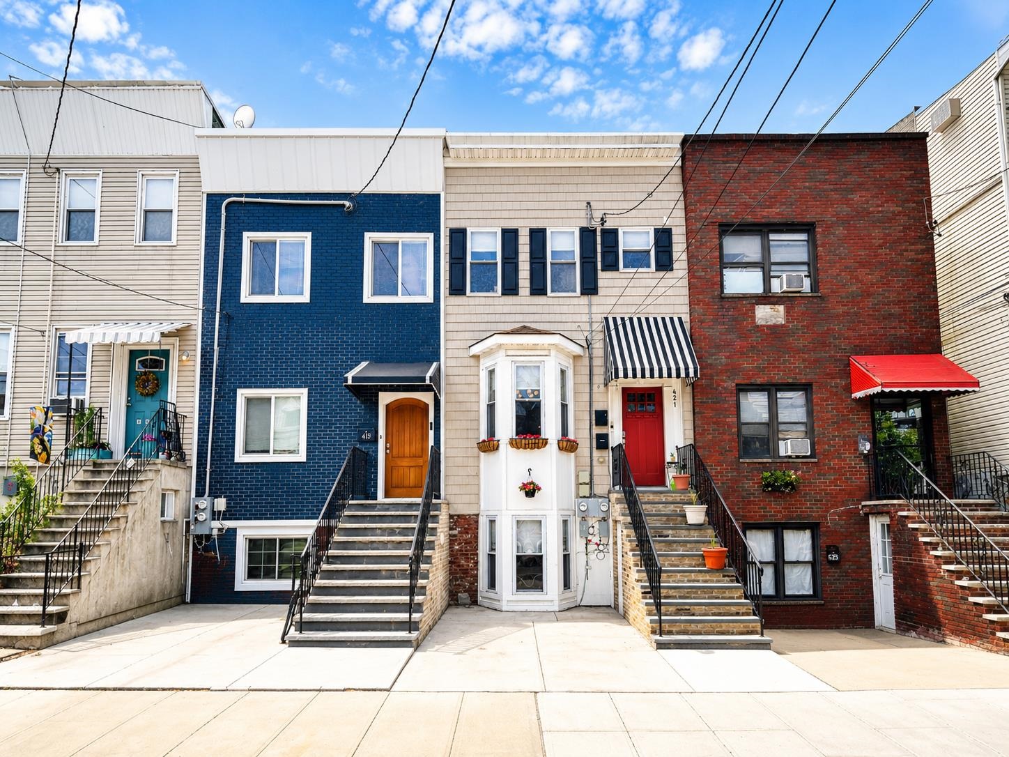 421 7th Street Union City NJ 07087