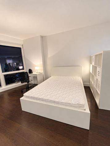 77 Hudson Street Jersey City NJ 07302