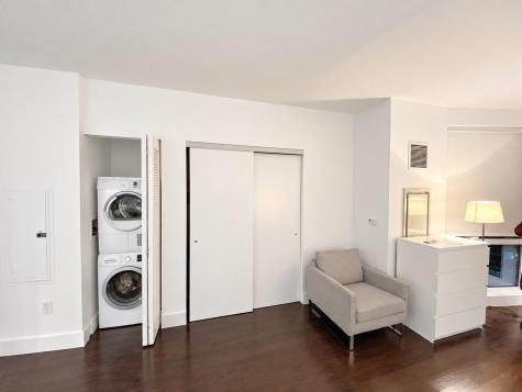 77 Hudson Street Jersey City NJ 07302