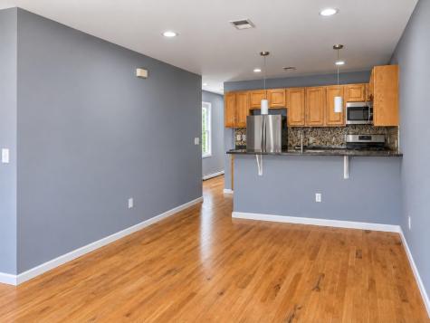 328 John Street East Newark NJ 07029