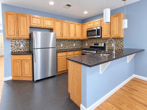 328 John Street East Newark NJ 07029