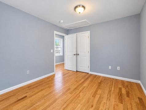 328 John Street East Newark NJ 07029