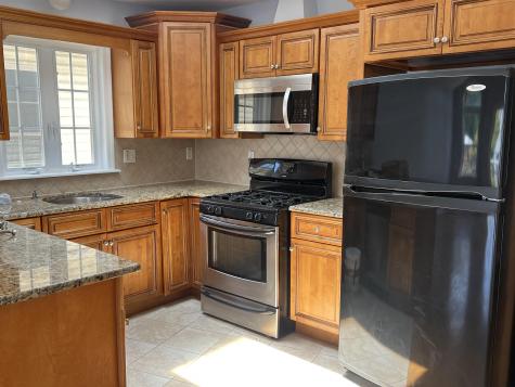 3 Montrose Avenue Jersey City NJ 07307-0000