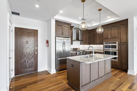 250 Henley Place Weehawken NJ 07086