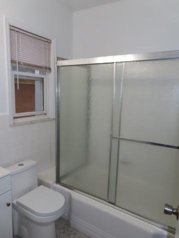631 2nd Avenue Lyndhurst NJ 07071