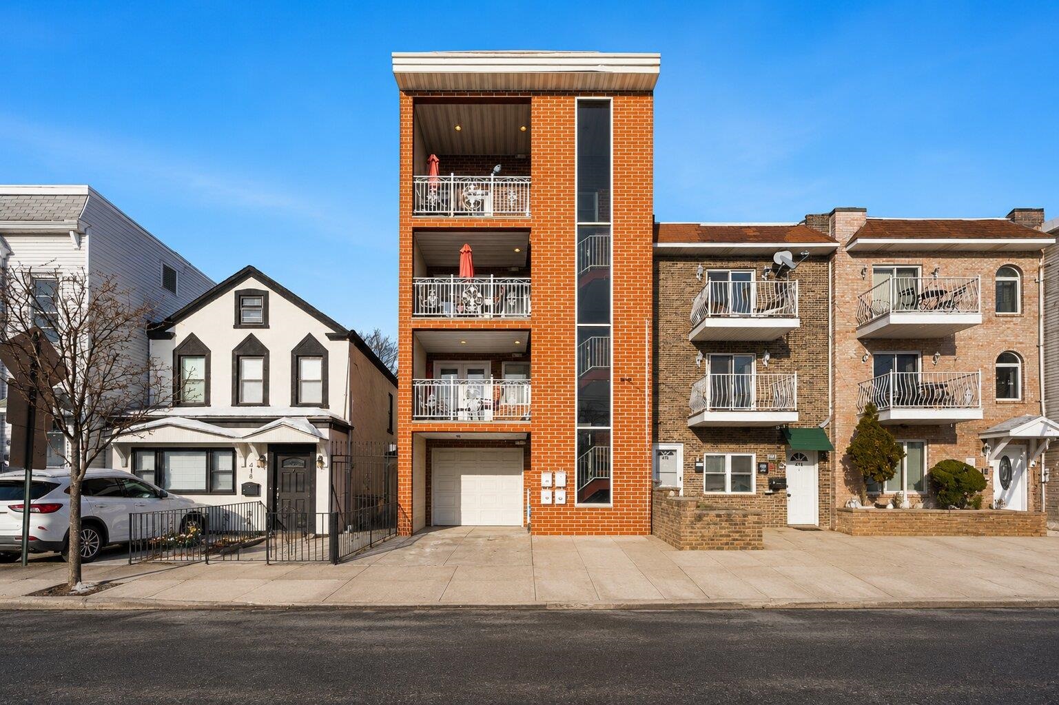 416 2nd Street Union City NJ 07087