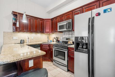 416 2nd Street Union City NJ 07087