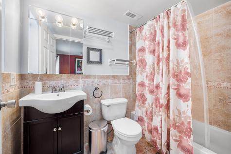 416 2nd Street Union City NJ 07087
