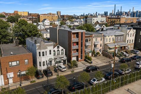 416 2nd Street Union City NJ 07087