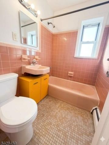 325 1st Street Carlstadt NJ 07072