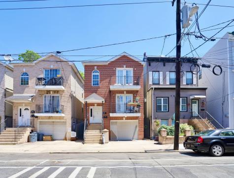 210 New York Avenue Jersey City NJ 07307