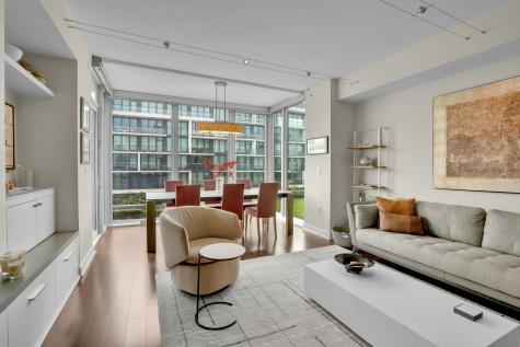 1000 Avenue At Port Imperial Weehawken NJ 07087