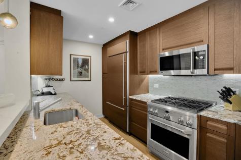 1000 Avenue At Port Imperial Weehawken NJ 07087