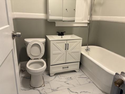 1811 Summit Avenue Union City NJ 07087