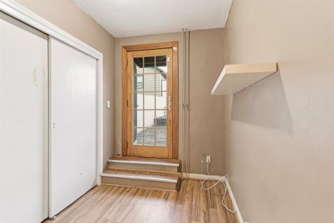 320 Clarendon Street Secaucus NJ 07094