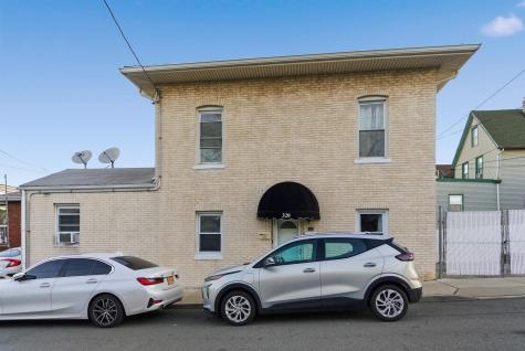 320 Clarendon Street Secaucus NJ 07094