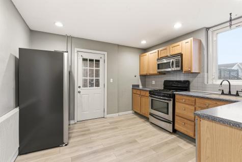 320 Clarendon Street Secaucus NJ 07094