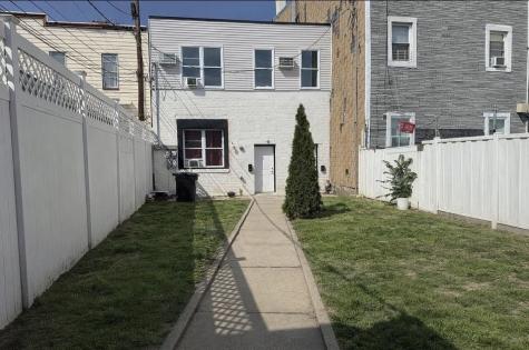 512 Monastery Place Union City NJ 07087